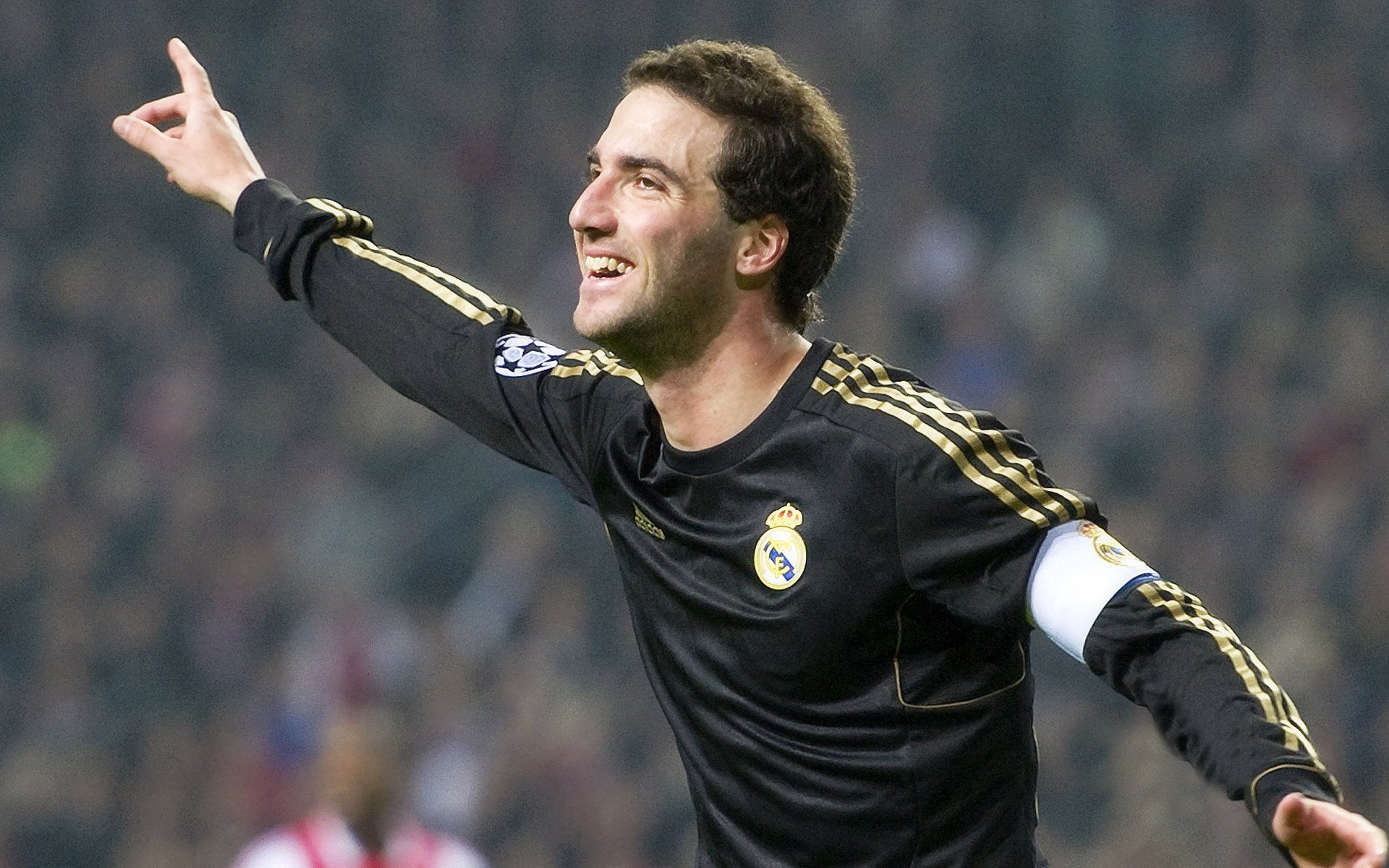 意甲团队协作：默契满满，成就辉煌！，意甲小组